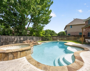 1507 Hunters Creek Drive - Photo Thumbnail 34