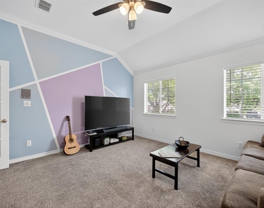 1507 Hunters Creek Drive - Photo Thumbnail 18