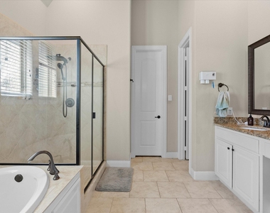 4704 Bonfire Way - Photo Thumbnail 23