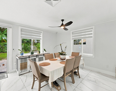 7930 Rockport Circle - Photo Thumbnail 12