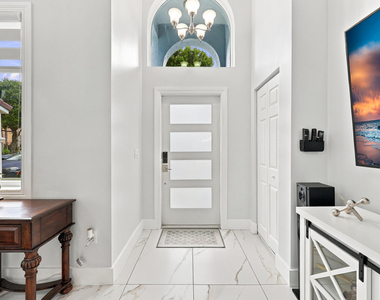 7930 Rockport Circle - Photo Thumbnail 6