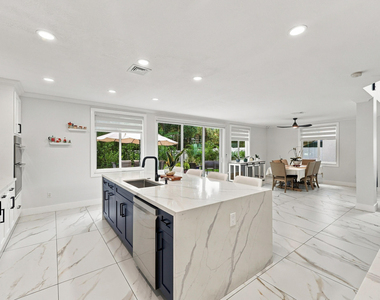 7930 Rockport Circle - Photo Thumbnail 20