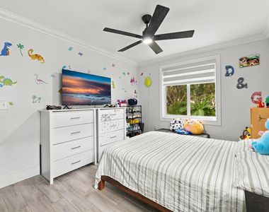 7930 Rockport Circle - Photo Thumbnail 34