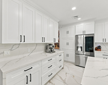 7930 Rockport Circle - Photo Thumbnail 19