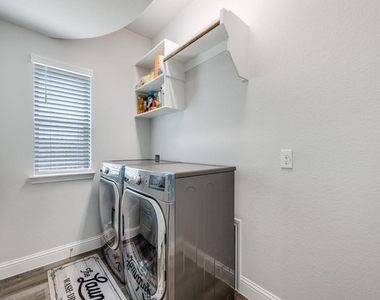 820 Manchester Avenue - Photo Thumbnail 28