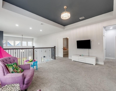 820 Manchester Avenue - Photo Thumbnail 23