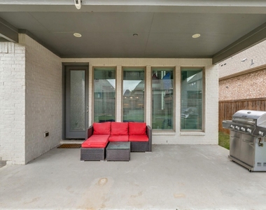 820 Manchester Avenue - Photo Thumbnail 29