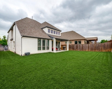 820 Manchester Avenue - Photo Thumbnail 30