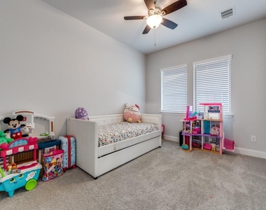 820 Manchester Avenue - Photo Thumbnail 24