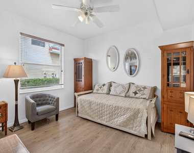 12418 Crystal Pointe Drive - Photo Thumbnail 32
