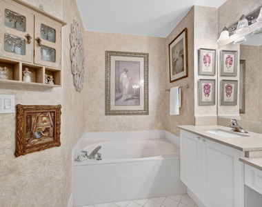 12418 Crystal Pointe Drive - Photo Thumbnail 30