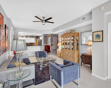 12418 Crystal Pointe Drive - Photo Thumbnail 16