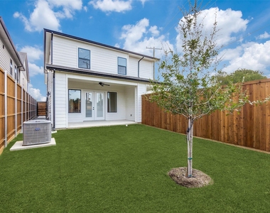 7805 Denton Drive - Photo Thumbnail 11