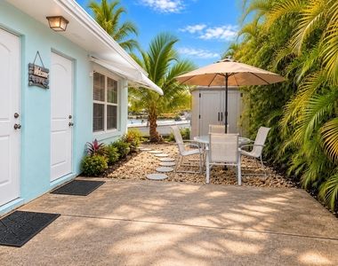 1455 Sunset Road - Photo Thumbnail 1
