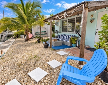 1455 Sunset Road - Photo Thumbnail 5
