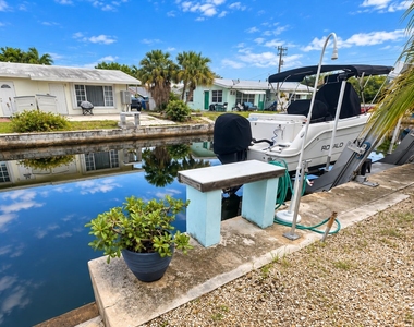 1455 Sunset Road - Photo Thumbnail 8