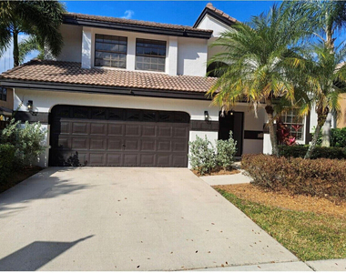 10461 Nw 12th Court - Photo Thumbnail 3