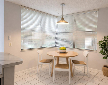10461 Nw 12th Court - Photo Thumbnail 1