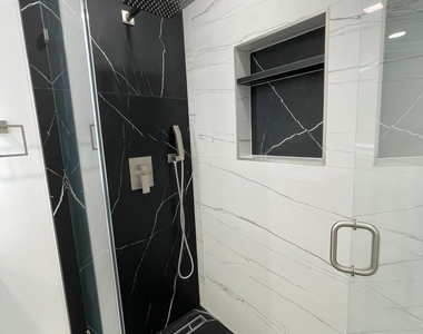 528 N Margaret Court - Photo Thumbnail 18