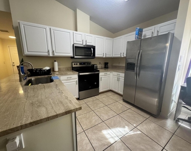 1145 11th Street Sw - Photo Thumbnail 2