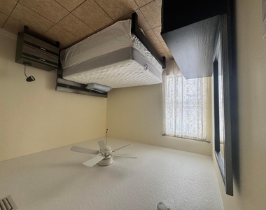 1145 11th Street Sw - Photo Thumbnail 6