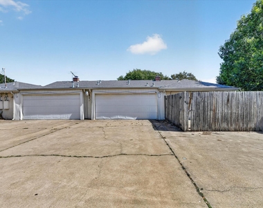 4902 Inverness Avenue - Photo Thumbnail 22