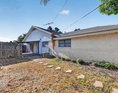 4900 Inverness Avenue - Photo Thumbnail 23