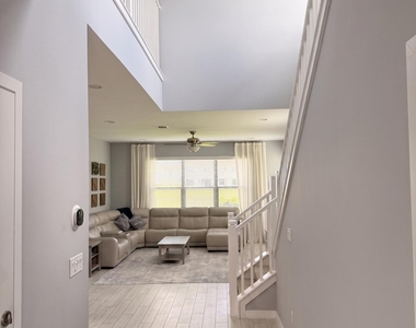 8798 Antarus Drive - Photo Thumbnail 18