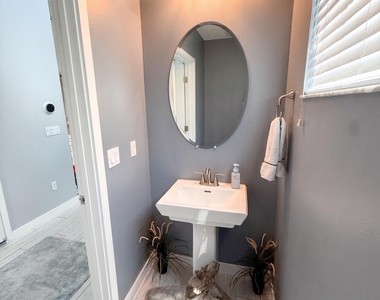 8798 Antarus Drive - Photo Thumbnail 20