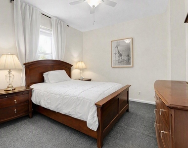 13620 Folkestone Court W - Photo Thumbnail 46