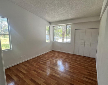 731 Lyons Road - Photo Thumbnail 8
