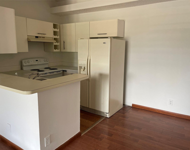 731 Lyons Road - Photo Thumbnail 10