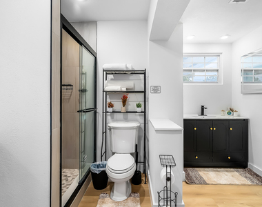 1250 Se 10th Street - Photo Thumbnail 26