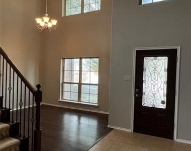 1115 Gaines Road - Photo Thumbnail 2