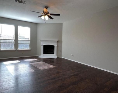 1115 Gaines Road - Photo Thumbnail 3