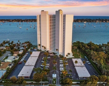 5200 N Flagler Drive - Photo Thumbnail 39