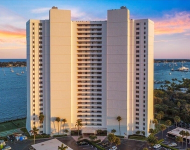 5200 N Flagler Drive - Photo Thumbnail 38