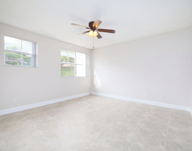 20889 Saint Andrews Boulevard - Photo Thumbnail 15