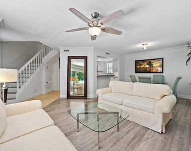 154 Seabreeze Circle - Photo Thumbnail 6