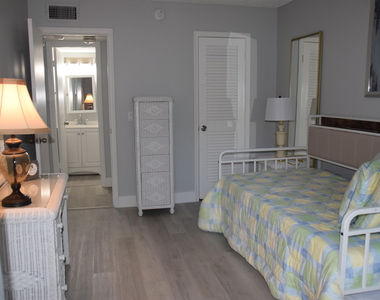 460 Durham P - Photo Thumbnail 14