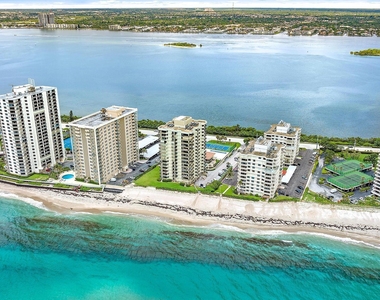5460 N Ocean Drive - Photo Thumbnail 24