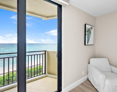5460 N Ocean Drive - Photo Thumbnail 18