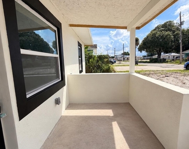 1418 N 16th Street - Photo Thumbnail 1
