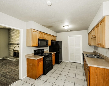 218 Long Shadow Lane - Photo Thumbnail 4