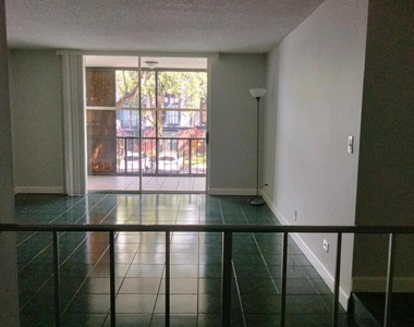 3740 Inverrary Drive - Photo Thumbnail 12