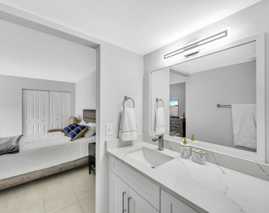 2228 White Pine Circle - Photo Thumbnail 21