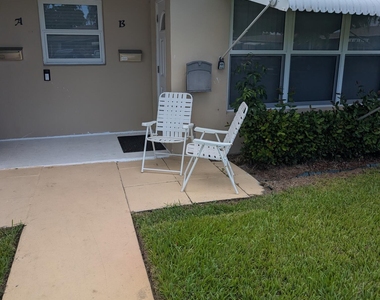 855 North Drive - Photo Thumbnail 1
