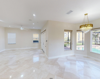 7663 Nw 122nd Drive - Photo Thumbnail 10