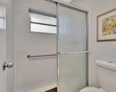 577 Sw 24th Avenue - Photo Thumbnail 19