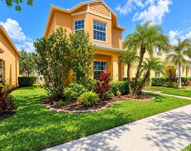 2543 Se Ruskin Drive - Photo Thumbnail 1